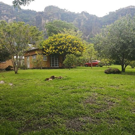 Posada Meztitla Tepoztlan Bagian luar foto