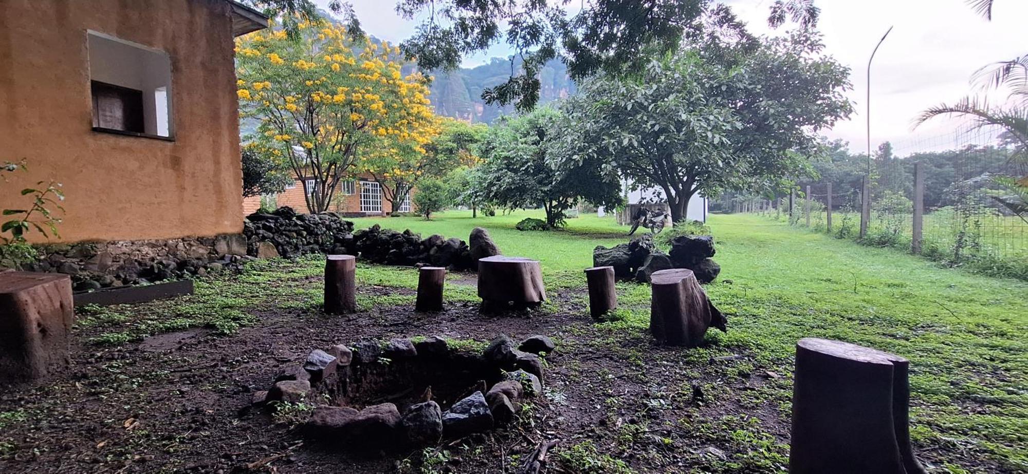Posada Meztitla Tepoztlan Bagian luar foto
