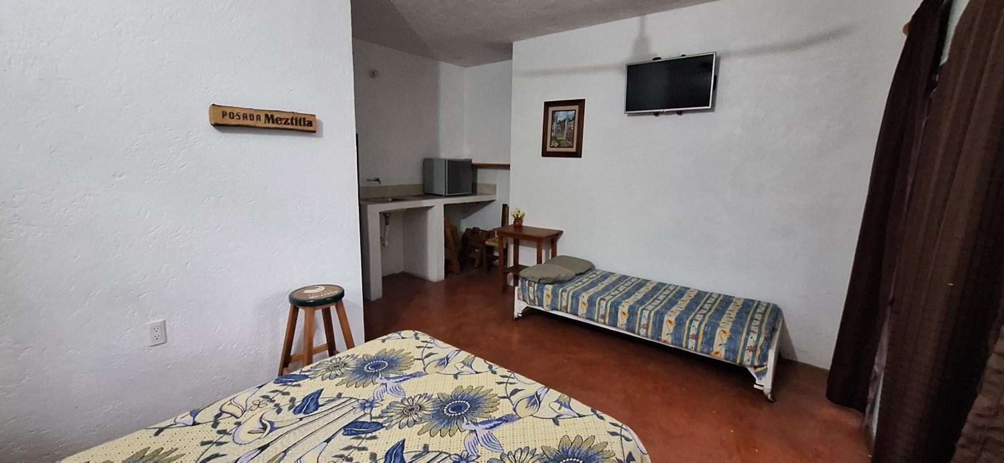 Posada Meztitla Tepoztlan Bagian luar foto