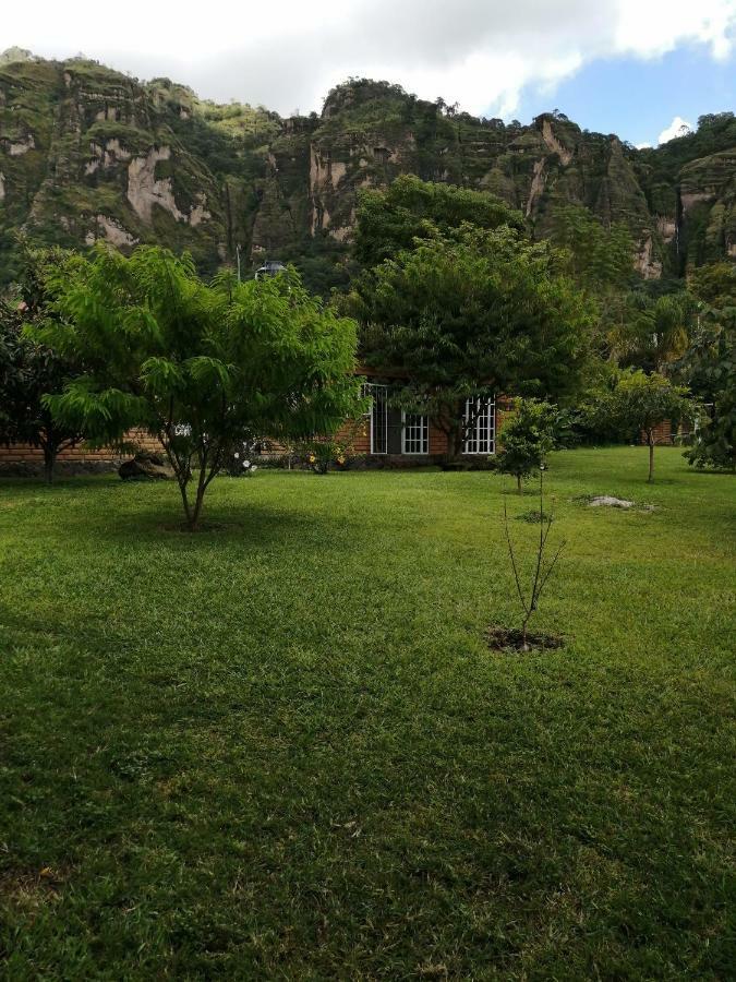 Posada Meztitla Tepoztlan Bagian luar foto